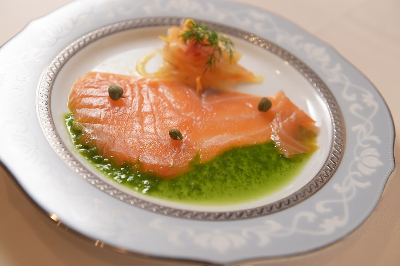 スモークサーモン